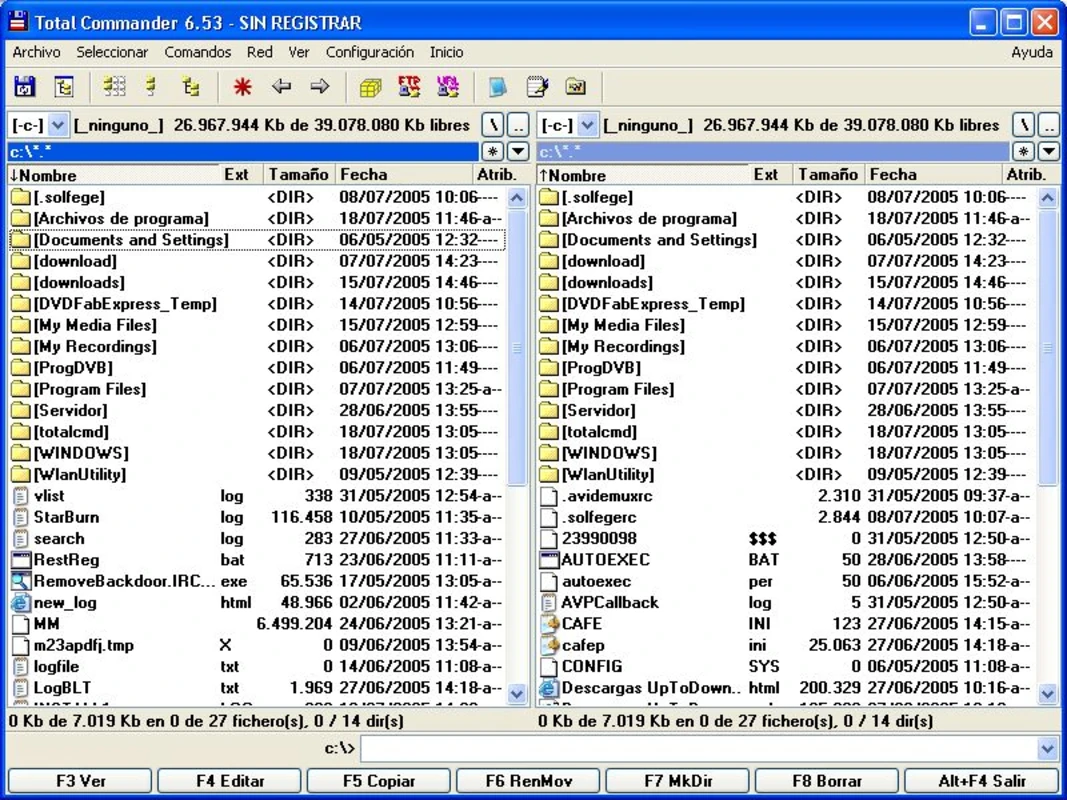 Screenshot of two side-by-side directory panels listing files in Total Commander